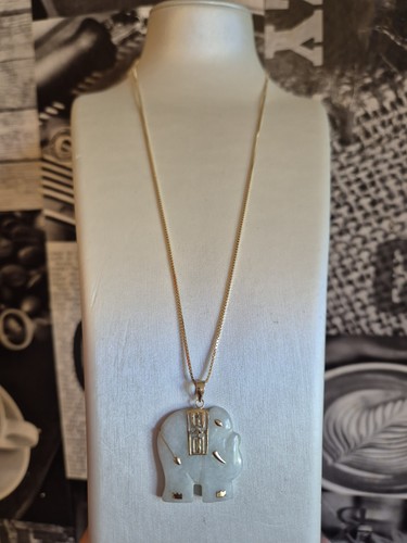9ct gold jade elephant - 9ct,