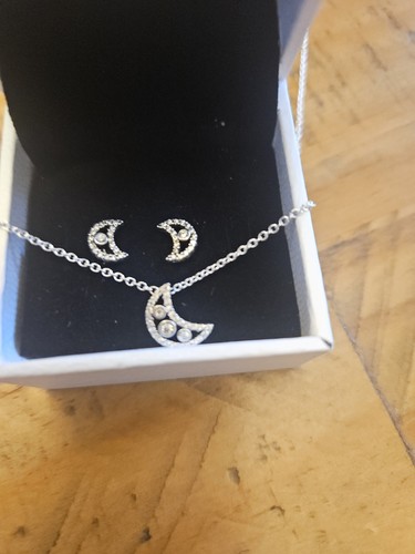 Pandora crescent moon necklace