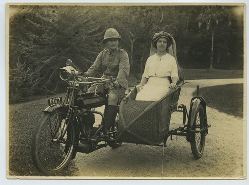 Military man woman humber - woman,