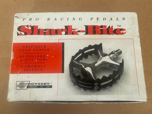 Odyssey shark bite - shark-bite, retro