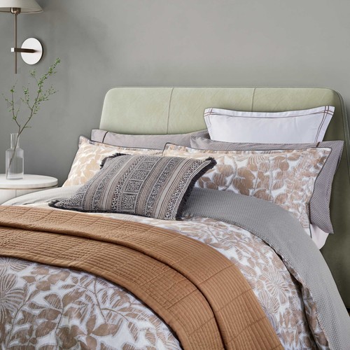 Bedeck belfast zenda - of,