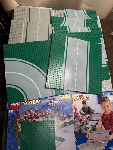 Vintage lego city base - city, plates