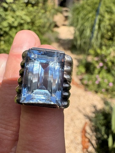 Genuine art deco - deco, natural