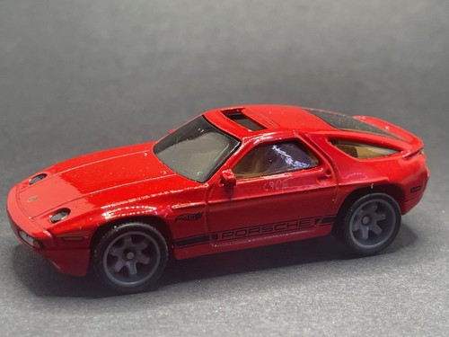 Hot wheels 1983 porsche - 1983, 928