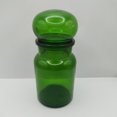 Vintage green glass apocathy - green,