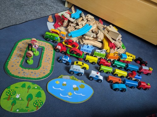Large wooden train - large,