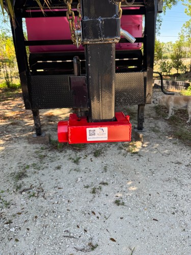 Gooseneck trailer coupler lock - trailer,