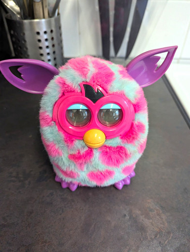 Vintage 2012 hasbro furby - vintage,