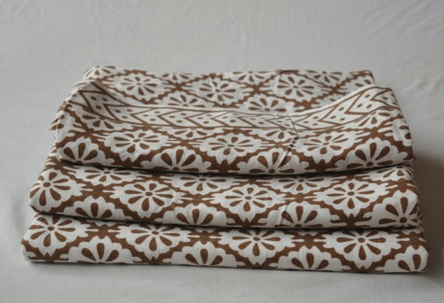 Yard white brown hand - 5, &