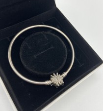 Genuine Pandora snowflake
