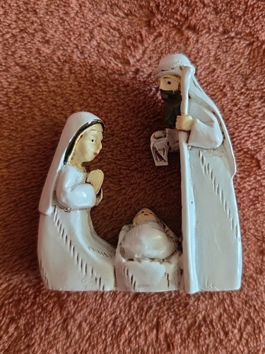Small nativity scene - scene, ornament