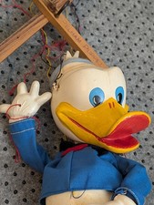 Pelham Puppet Donald Duck -