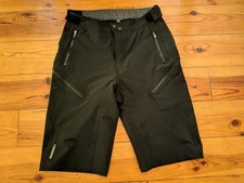 MADISON Mens Black MTB Cycling Shorts VGC Size S