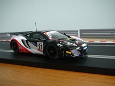 Scalextric McLaren MP4-12C GT3