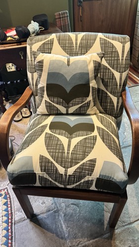 Art deco chair with - with,