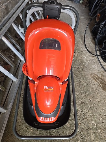 Flymo easiglide300 garden - easiglide300,