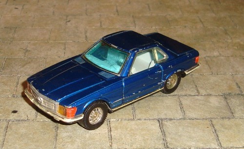 Mercedes benz car corgi - ,