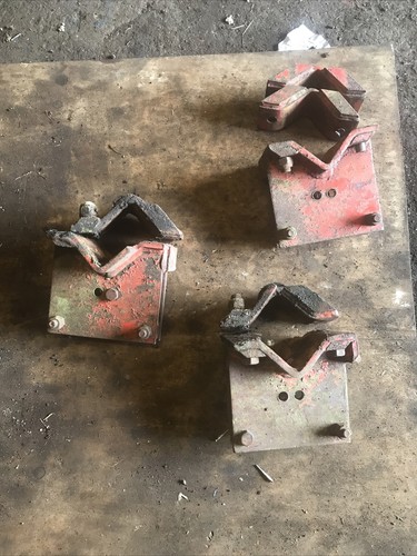 Subsoiler leg brackets - subsoiler,