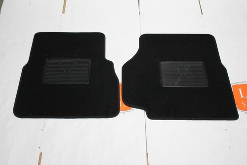R380 pair front drop - front, in