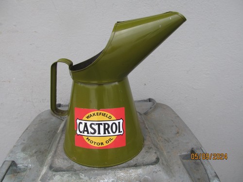 Vintage wakefield castrol - vintage,