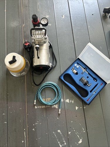 Used airbrush compressor kit - &,
