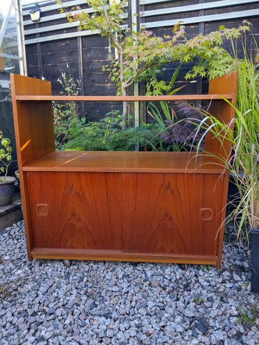 Mid century danish style - mid,