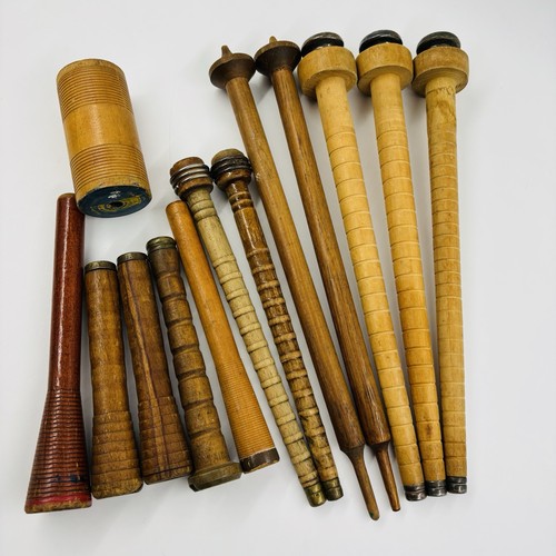 Vtg lot wooden spools - vtg, of