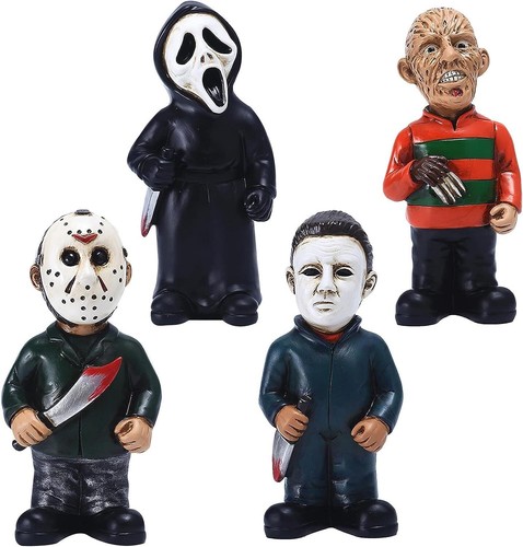 Horror movie garden - horror, gnomes