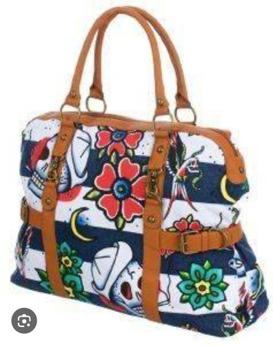 Roomy tote iron - tote-, fist