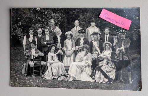 Old photo humour - photo, women