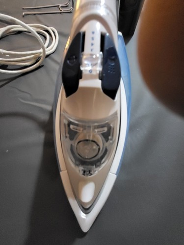 Philips azur steamglide iron - philips,