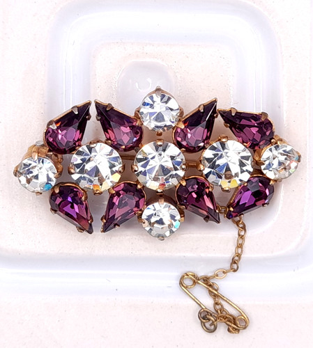 Vintage purple sparkly brooch - sparkly,