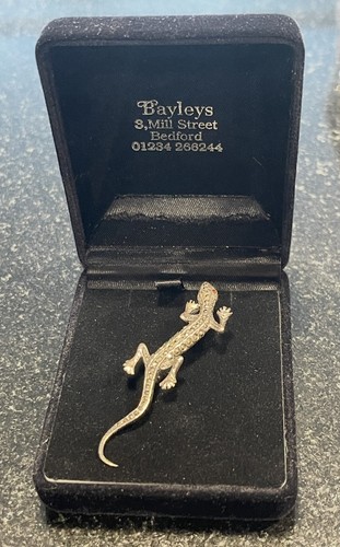 Vintage silver tone lizard - vintage,