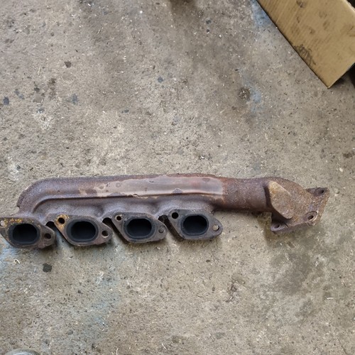 Exhaust manifold right bank - exhaust,