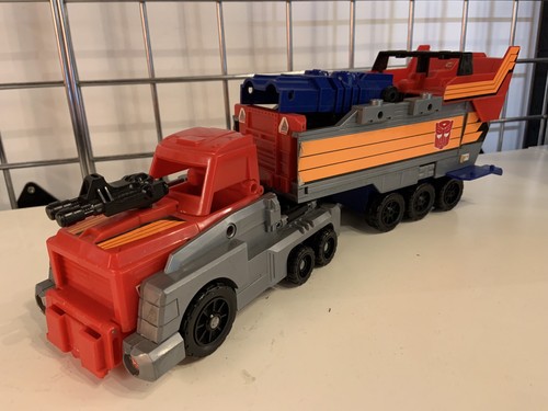 Transformers action master - action,