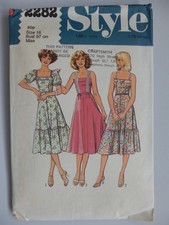 Vintage 1970s Style 2282