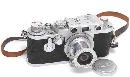 Leica iiif with - red, scala