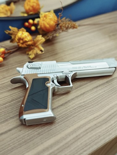 Resident evil desert eagle - desert,