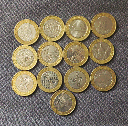 Two pound coin - uk, £2
