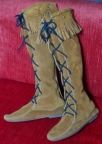 Minnetonka 1422 fringed - fringed, suede