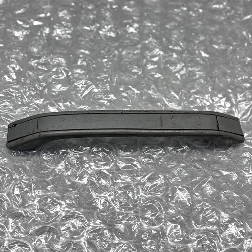 Roof grab handle - roof,