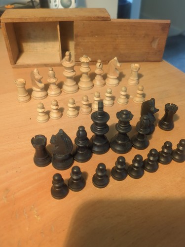 Boxwood chess set no - set,
