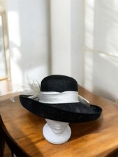Fascinator Siggi Sinimay