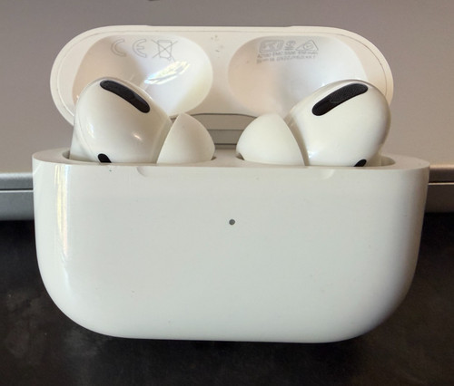 Apple airpod pro 1st - apple,