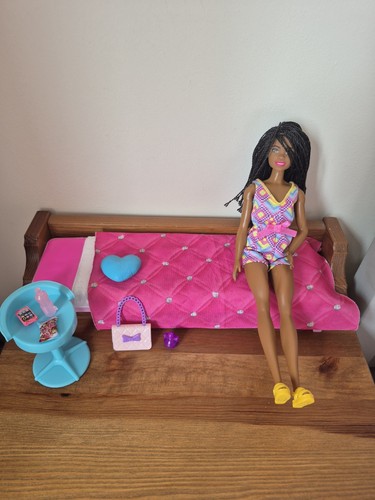 Barbie her bedroom playset - her,