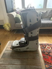 Aircast Softstrike Boot