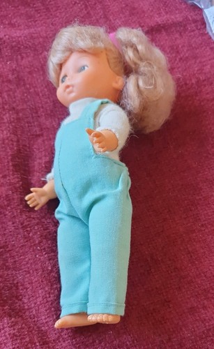 Vintage 1970 80s amanda - 6.5”,