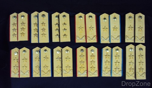 Pair chinese army navy - army,