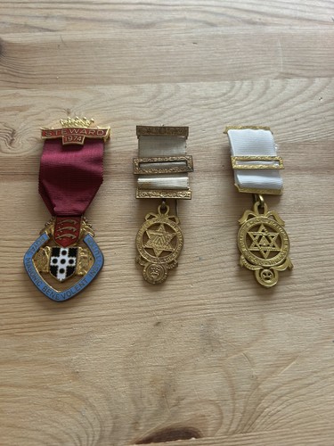 Masonic jewels b i - jewels, r