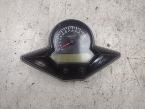 Honda cbr 125r 2014 - honda, clock